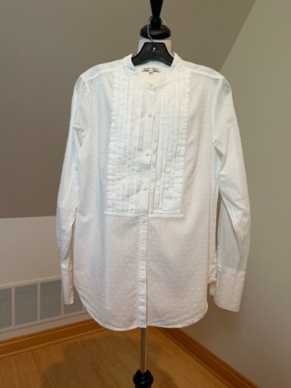 Alex Mill Popover shirt with "Tuxedo" detail
